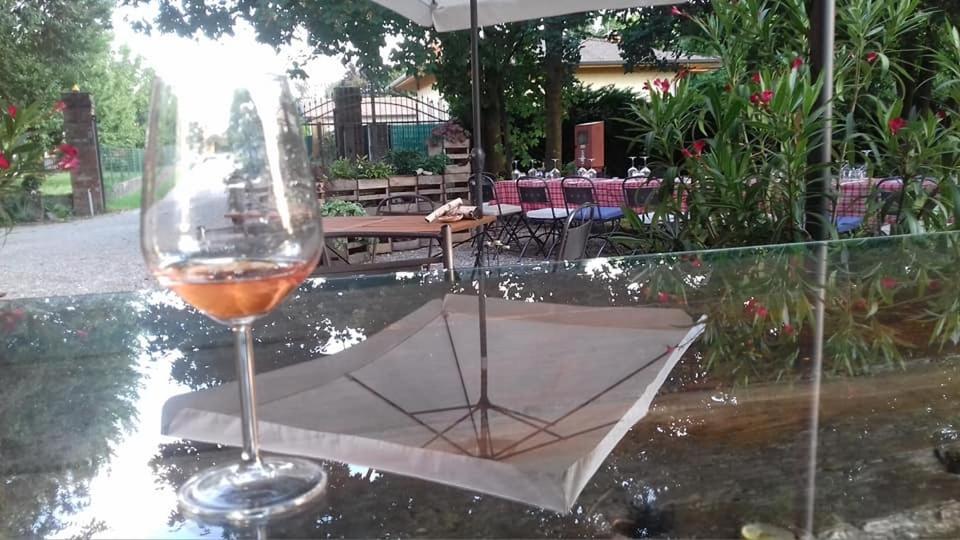 Agriturismo Le Oche Selvatiche Lauzacco Luaran gambar