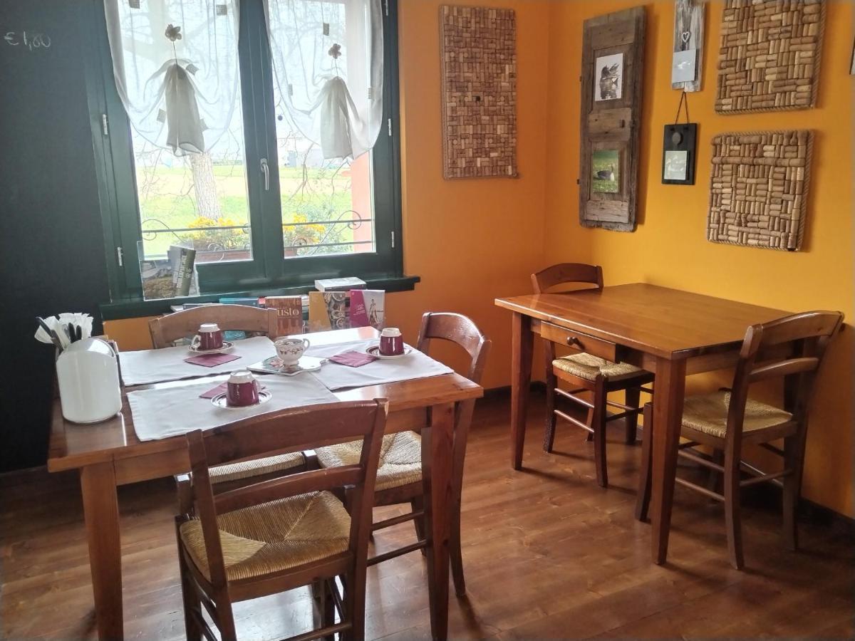 Agriturismo Le Oche Selvatiche Lauzacco Luaran gambar
