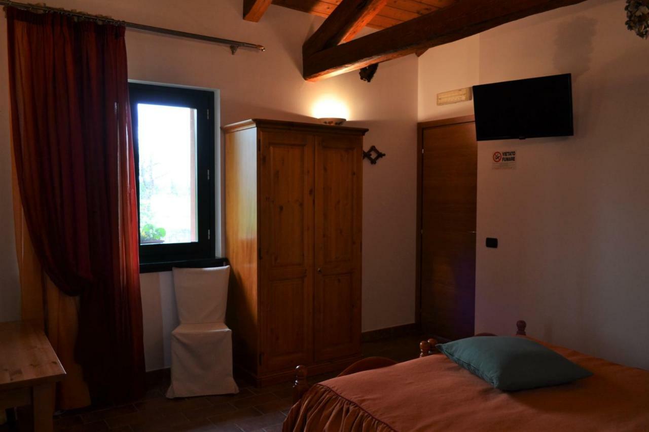 Agriturismo Le Oche Selvatiche Lauzacco Luaran gambar